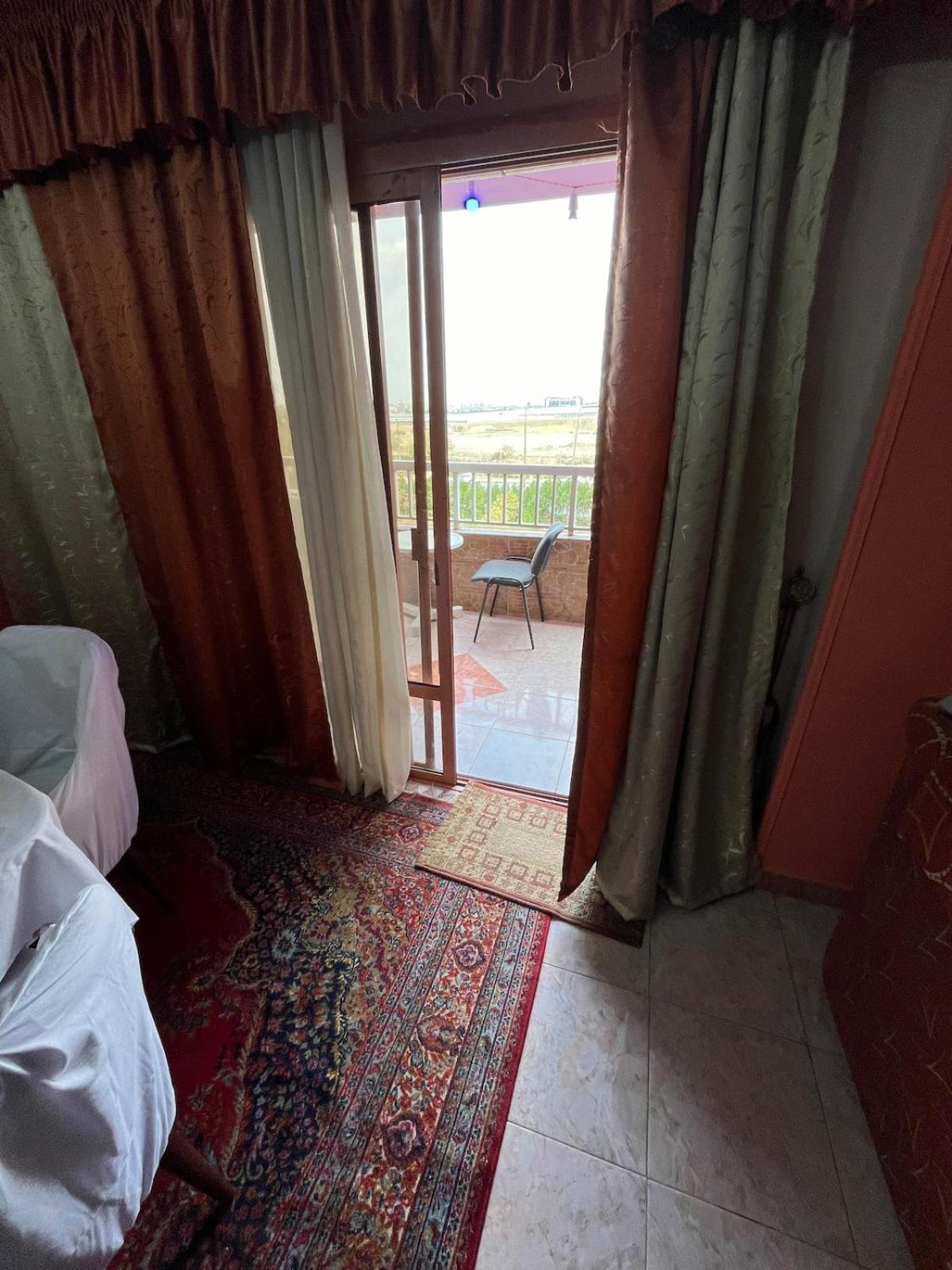Spacious Apartment - Heliopolis 10Min From Airport Il Il Cairo Esterno foto